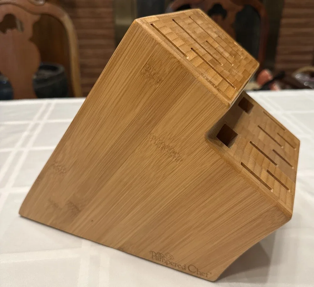 Pampered Chef Professional Wooden Knife Block 16 Slot Bamboo Retired